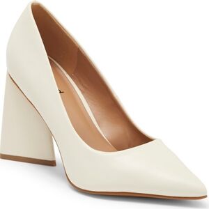 Triangle Heel Cream Shoes